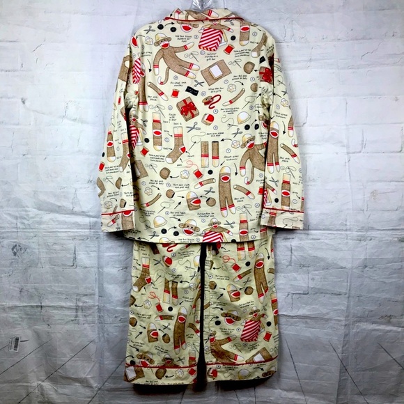 Nick & Nora How To Build A Sock Monkey 2 Piece Pajama Set Size Small Excellent - Picture 5 of 6